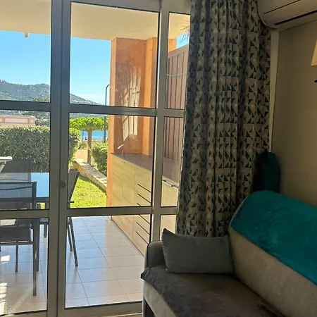 Cap Esterel: 2 Pieces Rdc Avec Terrasse, Climatisation - Fr-1-504-685 شقة Saint-Raphaël